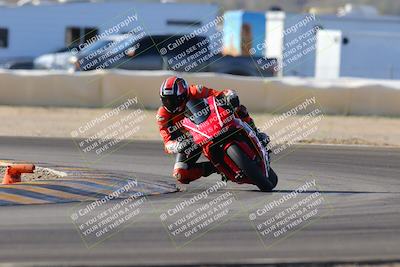 media/Dec-18-2022-SoCal Trackdays (Sun) [[8099a50955]]/Turn 2 (950am)/